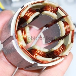Bešepetėlinis 12-21V DC 22000 rpm motoras su sraigtine ašimi